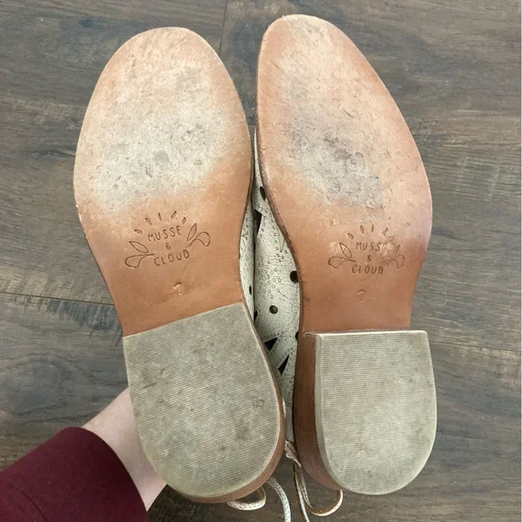 Musse & Cloud Cream Ankle Boots - Picture 6 of 9